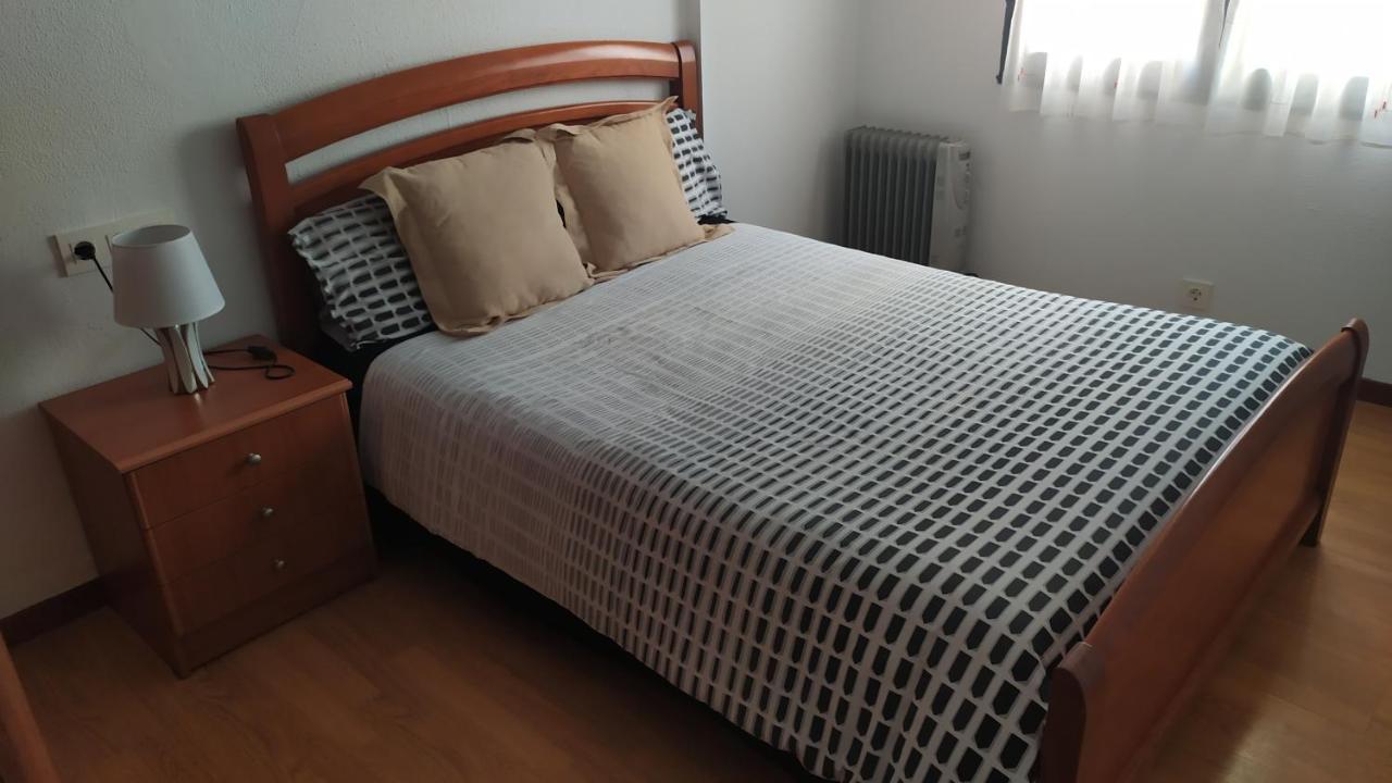 Piso Gijon Centro Leilighet Eksteriør bilde